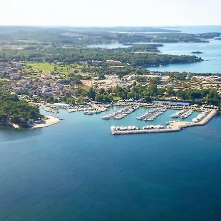 Semesterbostad Casa Nera *