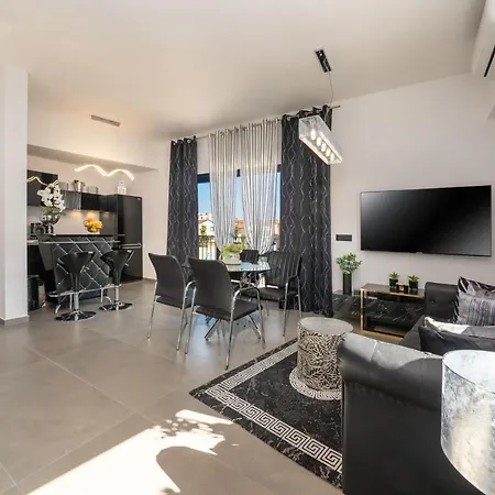 Casa Nera *